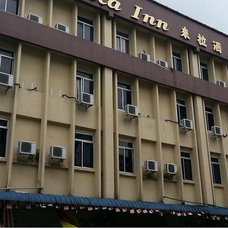 Laila Inn Kuching Esterno foto